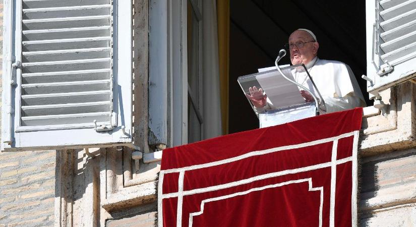 Ferenc pápa Úrangyala imájában hangsúlyozta: tanuljuk meg a Szent Családtól egymás kölcsönös meghallgatását