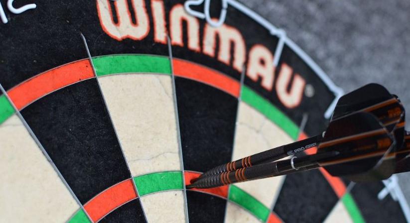 Darts-vb: búcsúzott a címvédő