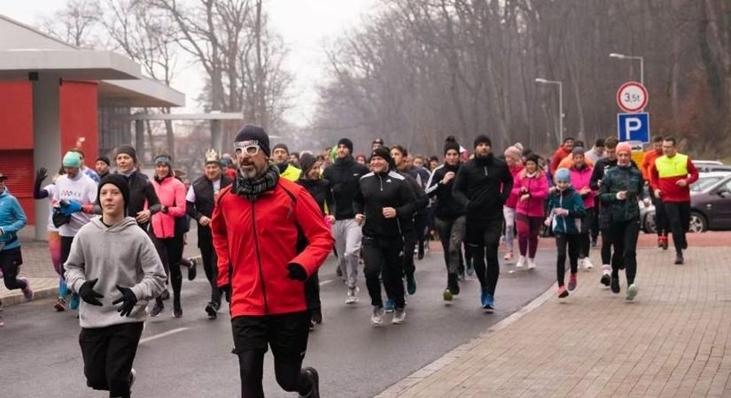 Futással búcsúznak az óévtől Sopronban