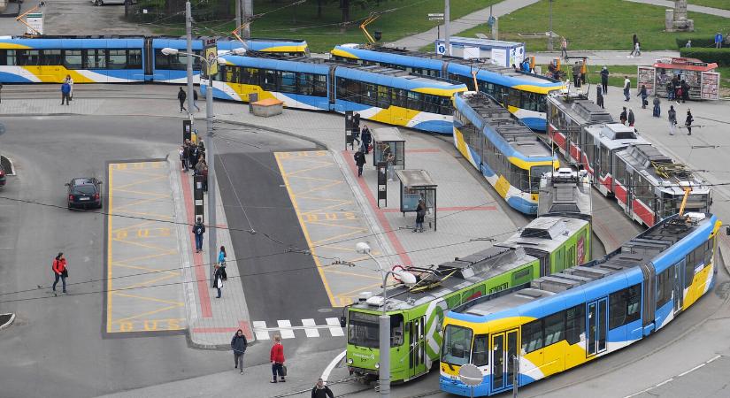 Szilveszter napján üzemen kívül helyezi a jegyautomatákat a kassai DPMK