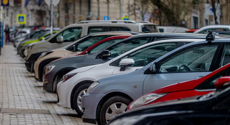 Dermesztő dolog derült ki a fehér autót vezető magyarokról