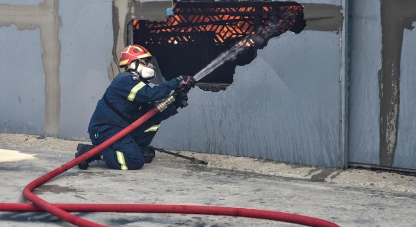 Tűz ütött ki egy görögországi hotelben, egy ember meghalt és többen kórházba kerültek