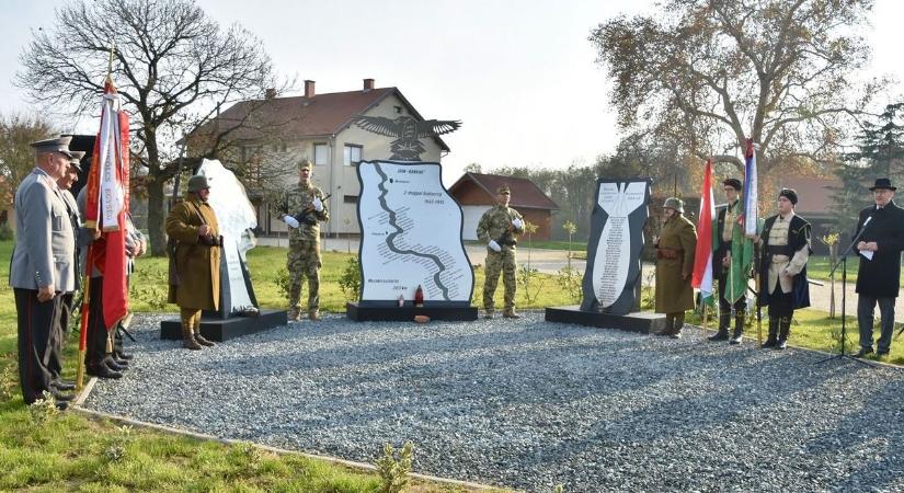 Hősök parkja, novemberben avatták Murakeresztúron