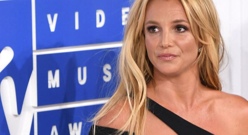 Britney Spears együtt karácsonyozott évek óta nem látott, 18 éves fiával