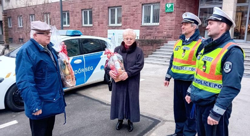 Szilveszteri jókívánság az autóklubtól