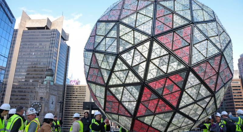 New York-i szilveszter: több mint egymillió embert várnak a Times Square-re