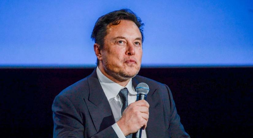 Nagy dobásra készül Elon Musk: gyorsan nevet is változtatott az üzletember