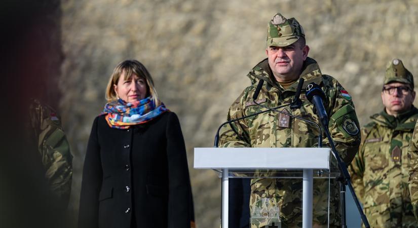 Eddig 3500-an álltak tartalékosnak, a Honvéd Vezérkar főnöke szerint ez azt jelenti, valamit jól csinálnak