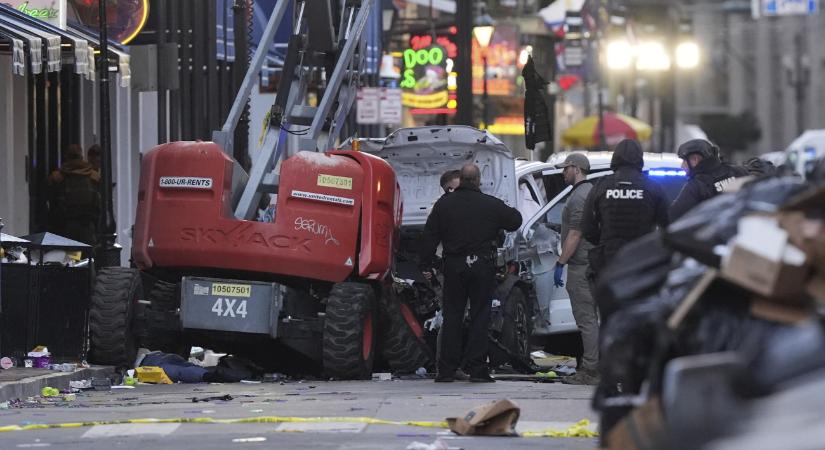 Az Iszlám Állam zászlója volt a New Orleans-i merénylőnél