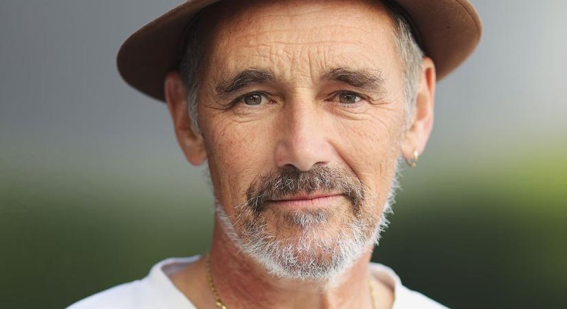 Most ünnepli 65. születésnapját Mark Rylance – Íme 10 meglepő érdekesség a színészről