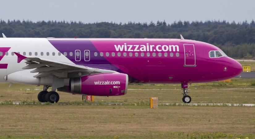 Madárral ütközött leszállás közben a Wizz Air Budapestről Tenerifére tartó gépe