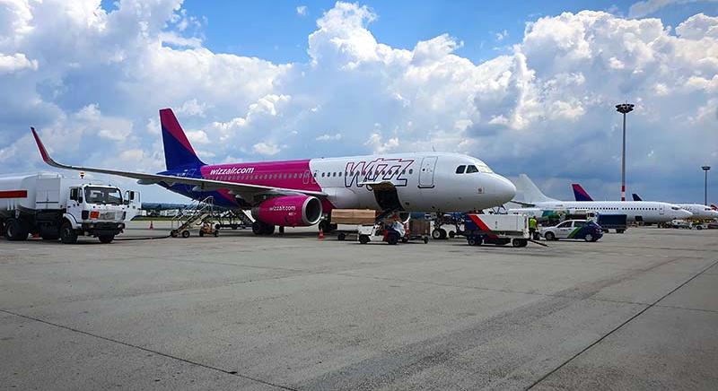 Tenerifén ragadtak a szilveszterező magyarok: a tervezettnél 17 órával később indul a Wizz Air járata Budapestre