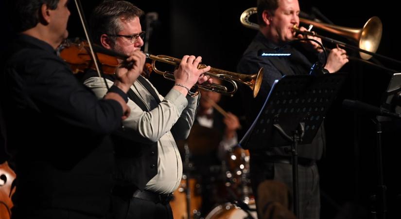 Telt házat vonzott a Budapest Ragtime Band újévi koncertje