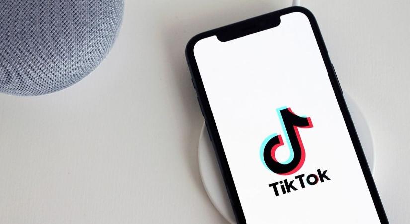 Nagy bajban a TikTok, gyerekek haltak meg egy kihívás miatt