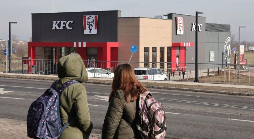 Végre megvan a dátum: ekkor nyithat meg a szekszárdi KFC