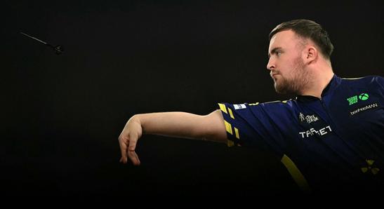 Luke Littler megismételte a legendás Phil Taylor bravúrját, összejött az álomdöntő a darts-vb-n