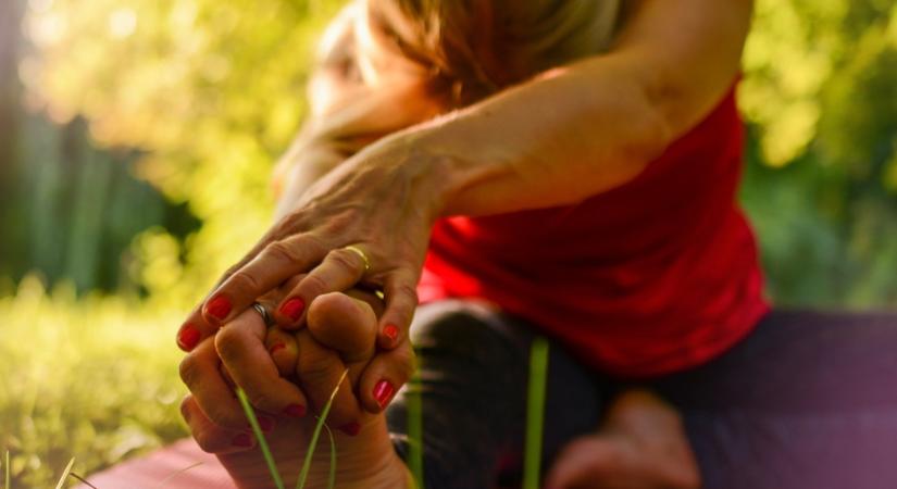 Mindfulness gyakorlatok nyugdíjasoknak: hogyan találj békét és örömet a mindennapokban?