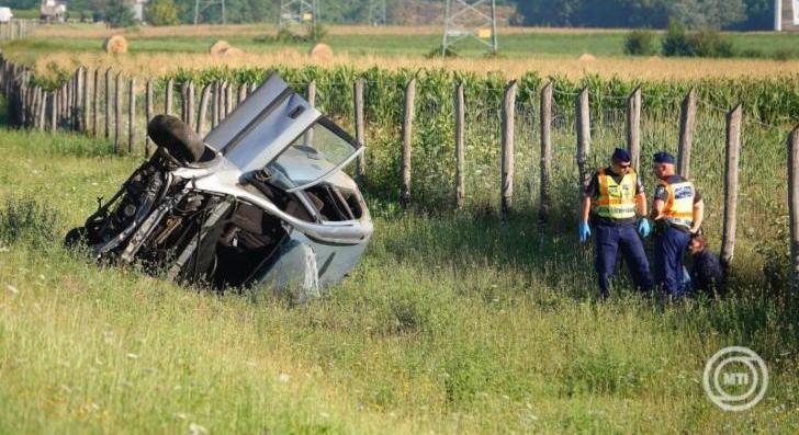 16 ezer migránst fogtak el tavaly határvédőink