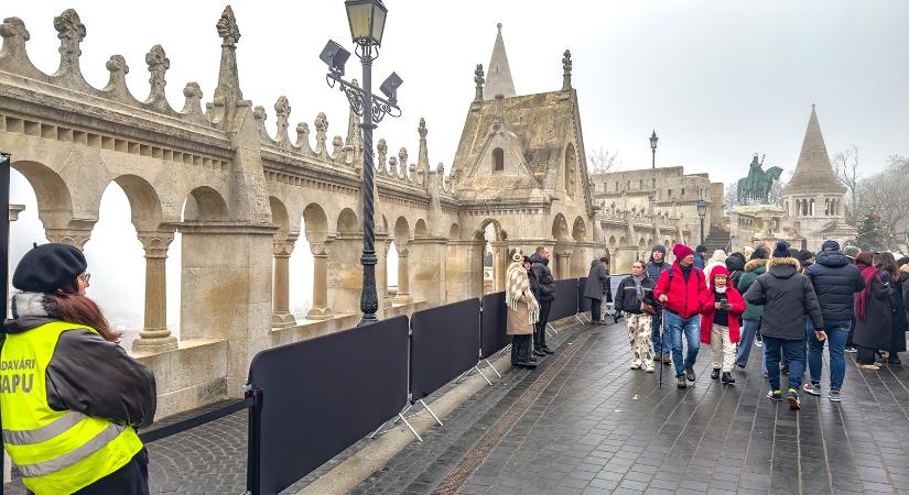 Fizetős lett a Halászbástyáról kitáruló panoráma