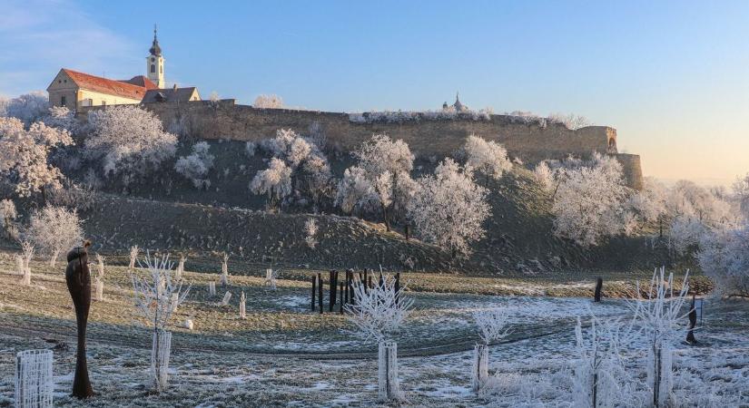 Gyönyörű fotók a télies Pécsváradról