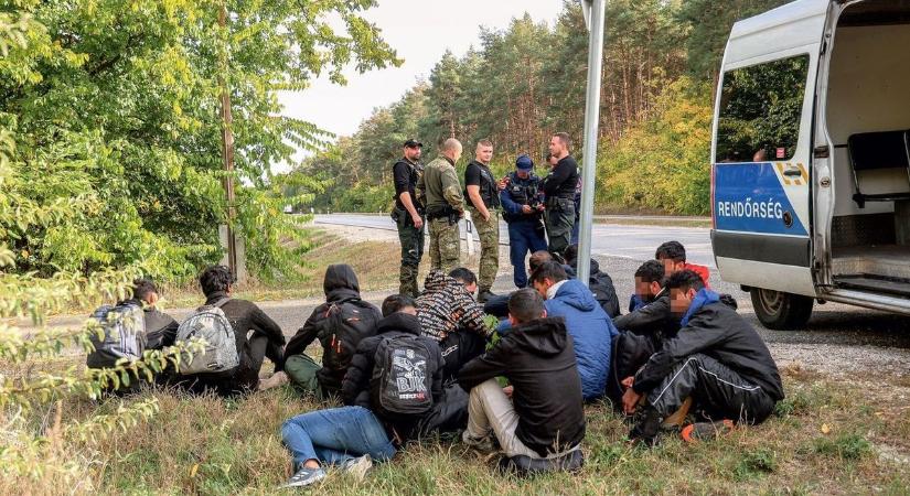 Miközben Európában romlik a közbiztonság, hazánkban közel tizenhatezer határsértőt fogtak el 2024-ben