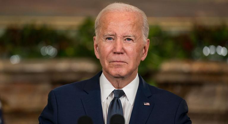 Joe Biden fél lábbal már kint van a Fehér Házból, de a Japánoknak még keresztbe tett