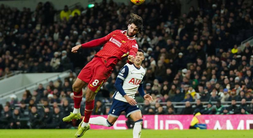 Rendkívüli hír jött Szoboszlairól, ő a harmadik a listán Liverpoolban