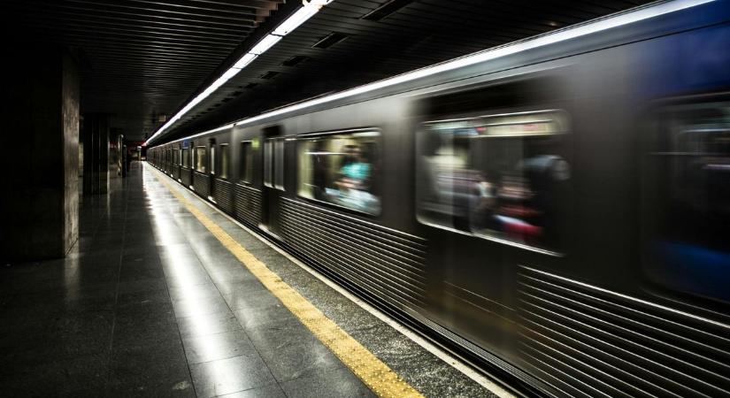 Borzalom: a metró elé löktek egy férfit, videón a meghökkentő támadás