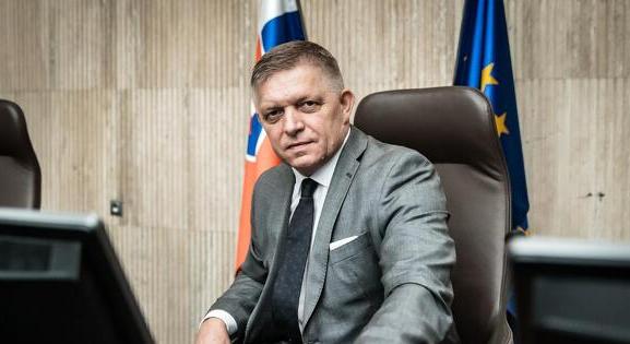 Előkerült Robert Fico — a függöny és a telefon buktatta le