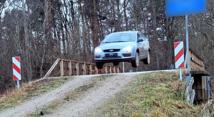 Úgy megküldték murván ezt a 120 ezres Focust, mintha WRC lenne