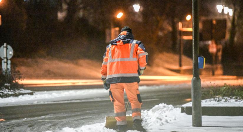 Korlátozásokat kellett elrendelni a havazás miatt Németországban