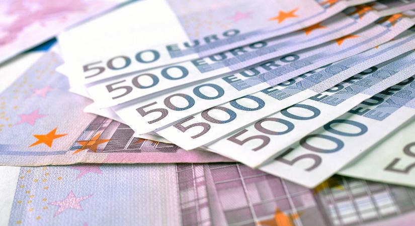 22 000 eurót lopott el egy vendég az ünnepi látogatás során egy házból