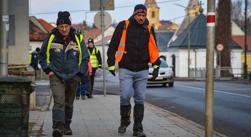 Három napon át emlékeztek a kényszermunkára hurcolt áldozatokra, Kál-Kápolnán ért célba a menet