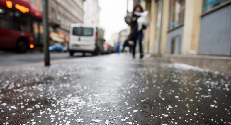 Elsőfokú riasztást adott ki ónos eső veszélye miatt a HungaroMet