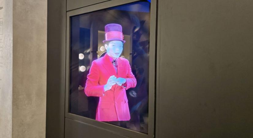 Hologram tévét villantott a Samsung