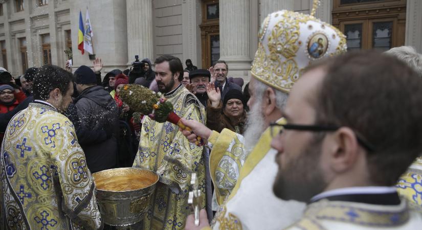 Országszerte tömegeket várnak a vízkereszti egyházi szertartásokra