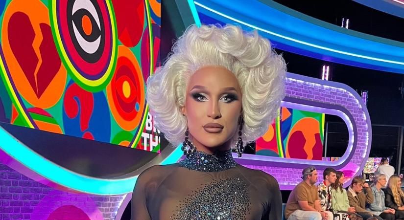 Elhunyt a brit RuPaul’s Drag Race első évadának győztese, The Vivienne