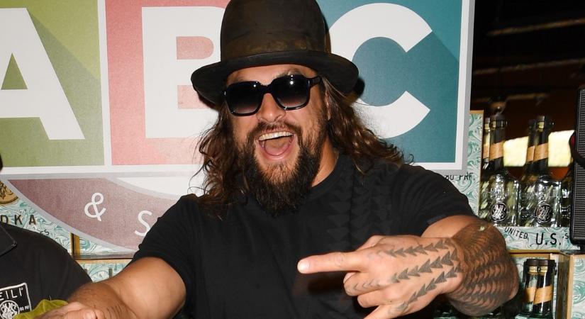 Kék bőrű, idegen fejvadászként tér vissza a DC-univerzumba Jason Momoa: felismerhetetlen lesz!