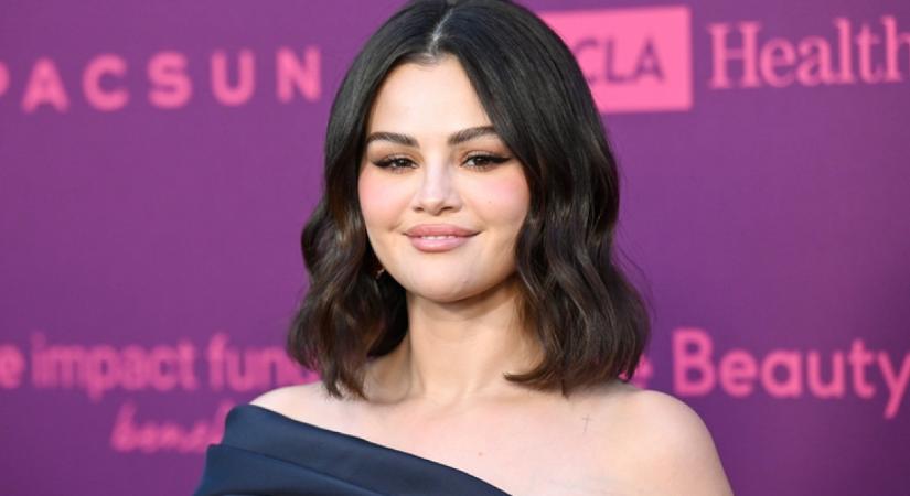 Selena Gomez még mindig mosolyogva gondol vissza arra a pillanatra, amikor Palvin Barbara férjével csókolózott