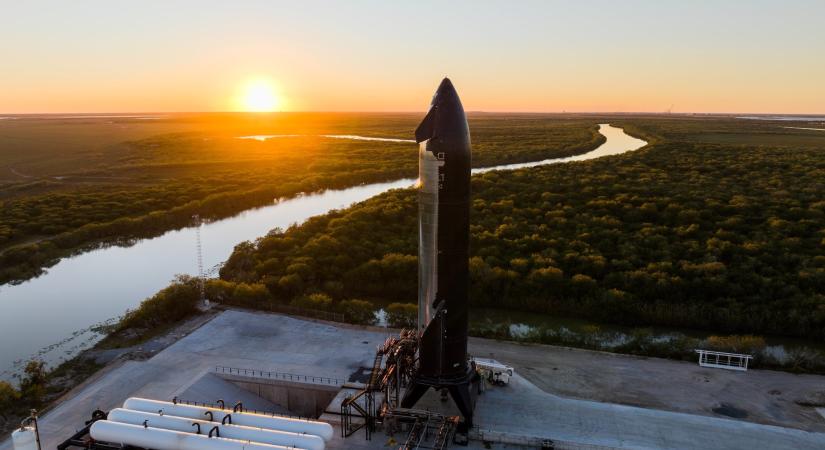 A héten lesz a Starship idei első tesztrepülése, íme minden, amit tudni kell