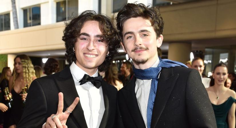 Timothée Chalamet és Glen Powell elvitték hasonmásaikat a Golden Globe-gálára