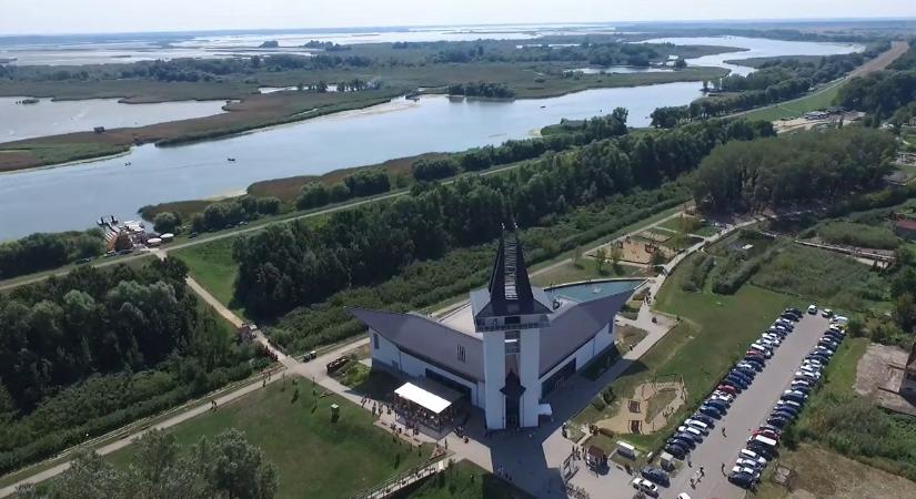 Téli szünetet tart a Tisza-tavi Ökocentrum