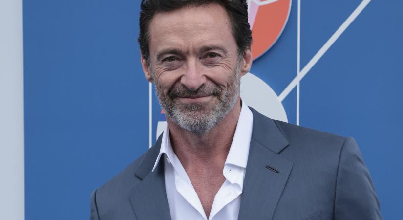 Hugh Jackman nyilvánosan felvállalta szerelmét, aki miatt 27 év után kilépett házasságából