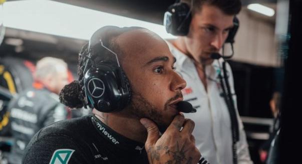 Hamilton 40 lett, sötétedik a Ferrari – keddi F1-es hírek