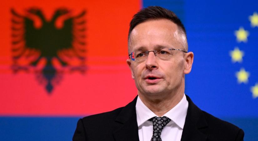 Szijjártó Péter: Az ukrajnai gáztranzit leállása újabb áremelkedésekhez vezet, de a rezsicsökkentés marad