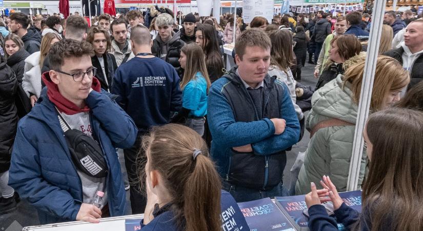 Educatio Kiállítás és Nyitott kapuk: Budapesten és Győrben is bemutatja képzési kínálatát