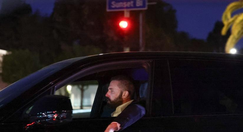 A sztárok is menekülnek a Los Angeles-i tűz elől: Ben Affleck megrémült a látványtól - fotók