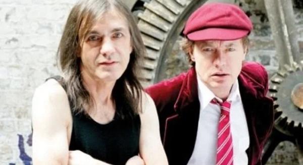 Véletlenül ledózerolták Angus és Malcolm Young gyerekkori otthonát