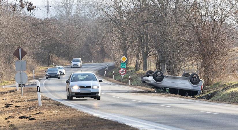 Baleset történt Tokodaltáró és Dorog között