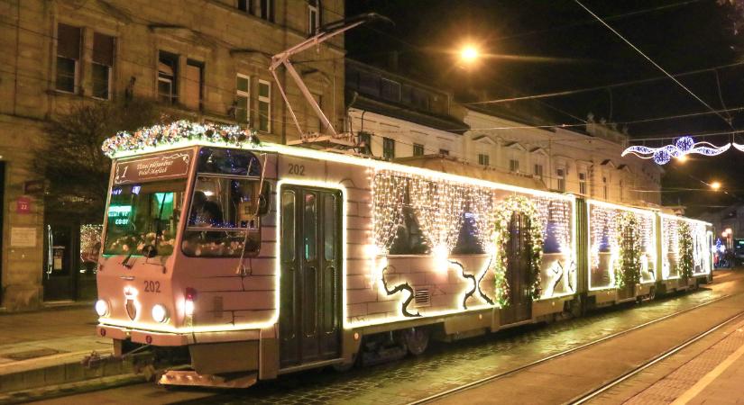 Legyőzhetetlen Miskolc adventi villamosa